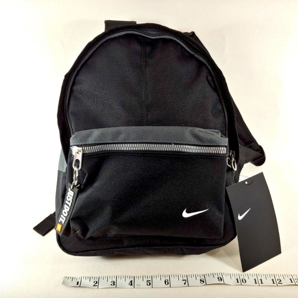 nike classic mini backpack